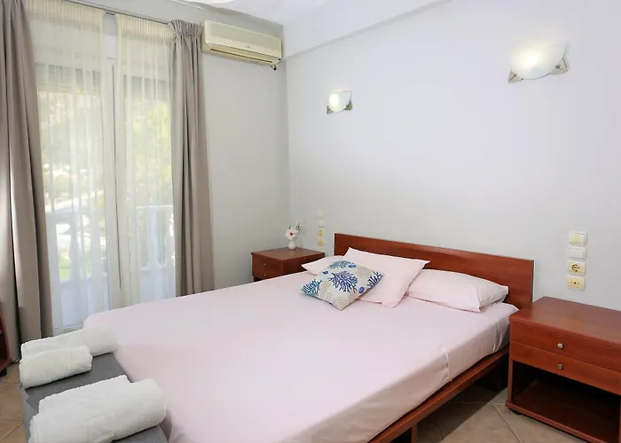 Chrispy Apartments