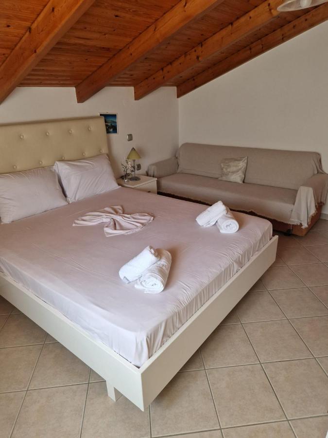 Chrispy Apartment Sívota